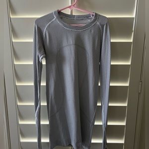 Lululemon black and white striped long sleeve, size 2